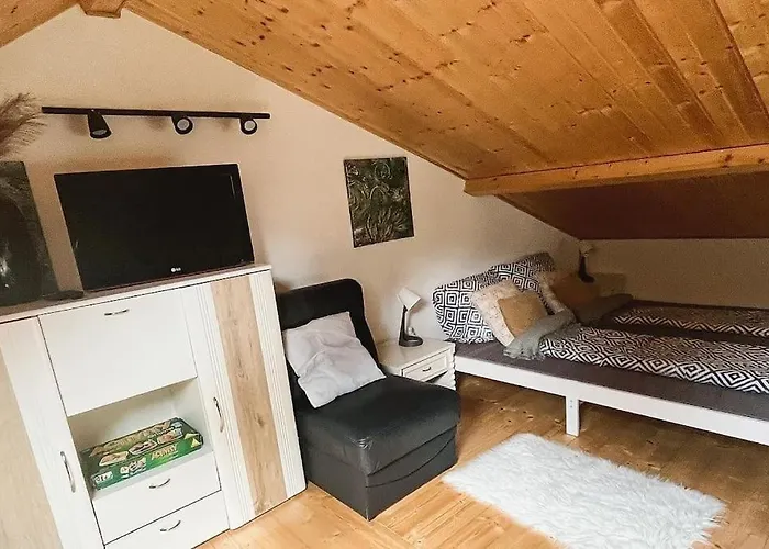 Sikondai Voelgyzugoly Vendeghaz Prázdninový dům Komló